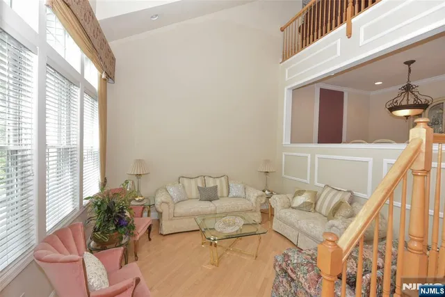 $899,000 | 3 Skyview Drive, North Haledon, NJ 07508