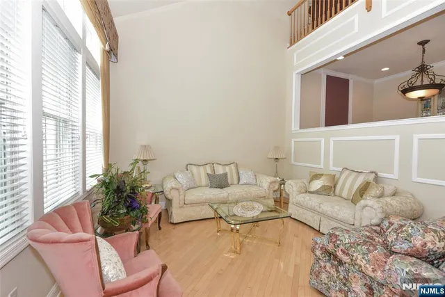 $899,000 | 3 Skyview Drive, North Haledon, NJ 07508