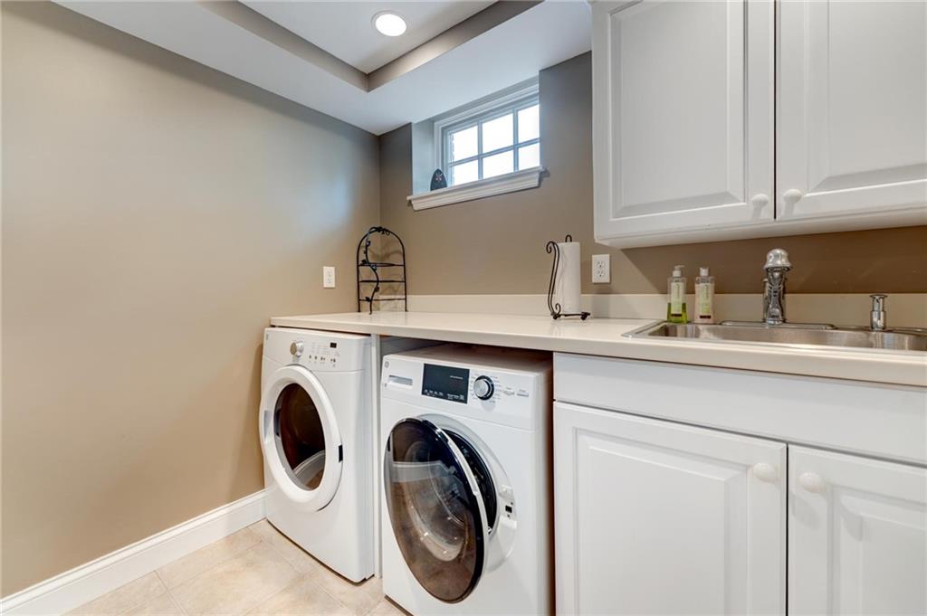 2017 Murdstone Road Pittsburgh, PA 15241 - Photo 22 of 25 Gallery Image 22