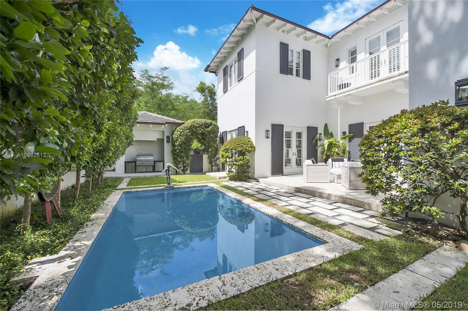 7610 Erwin Road Miami, FL 33143 - Photo 1 of 39