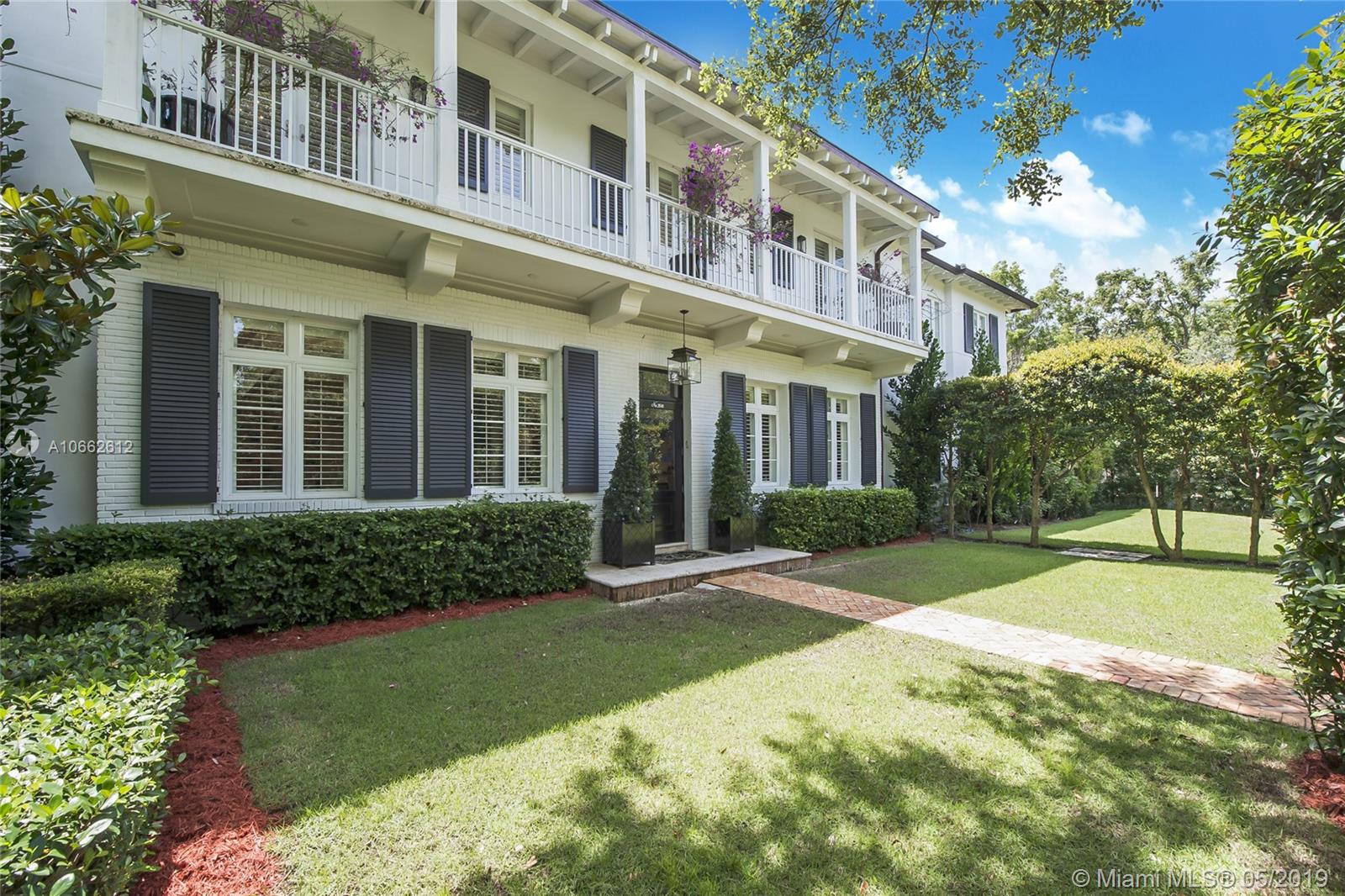 7610 Erwin Road Miami, FL 33143 - Photo 4 of 39