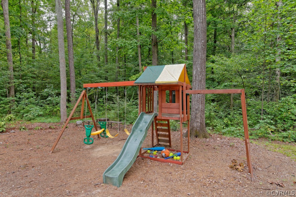 4908 Court Ridge Terrace Midlothian, VA 23112 - Photo 23 of 24 a view of a park with iron fence
