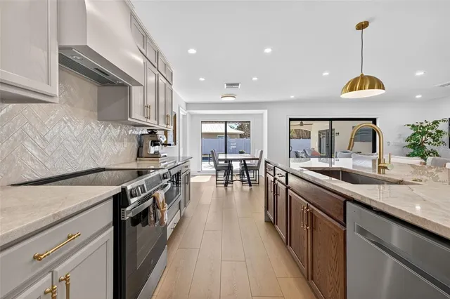 $650,000 | 13933 Cherry Creek Drive, Tampa, FL 33618