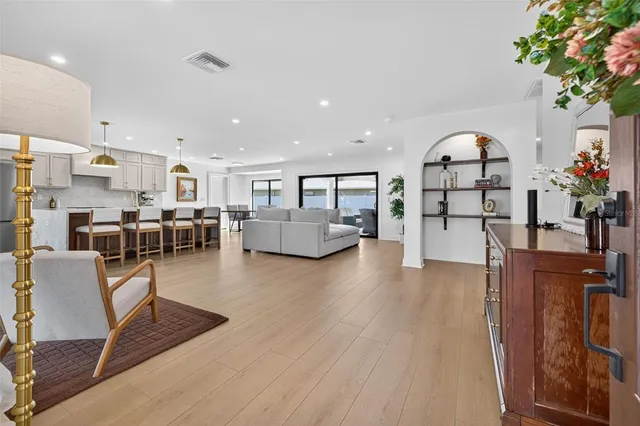 $650,000 | 13933 Cherry Creek Drive, Tampa, FL 33618