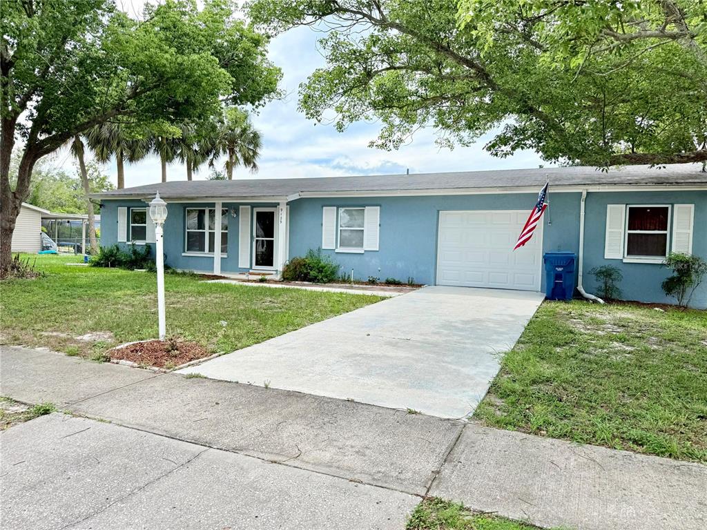 9129 Sewell Lane Spring Hill, FL 34608 - Photo 1 of 51