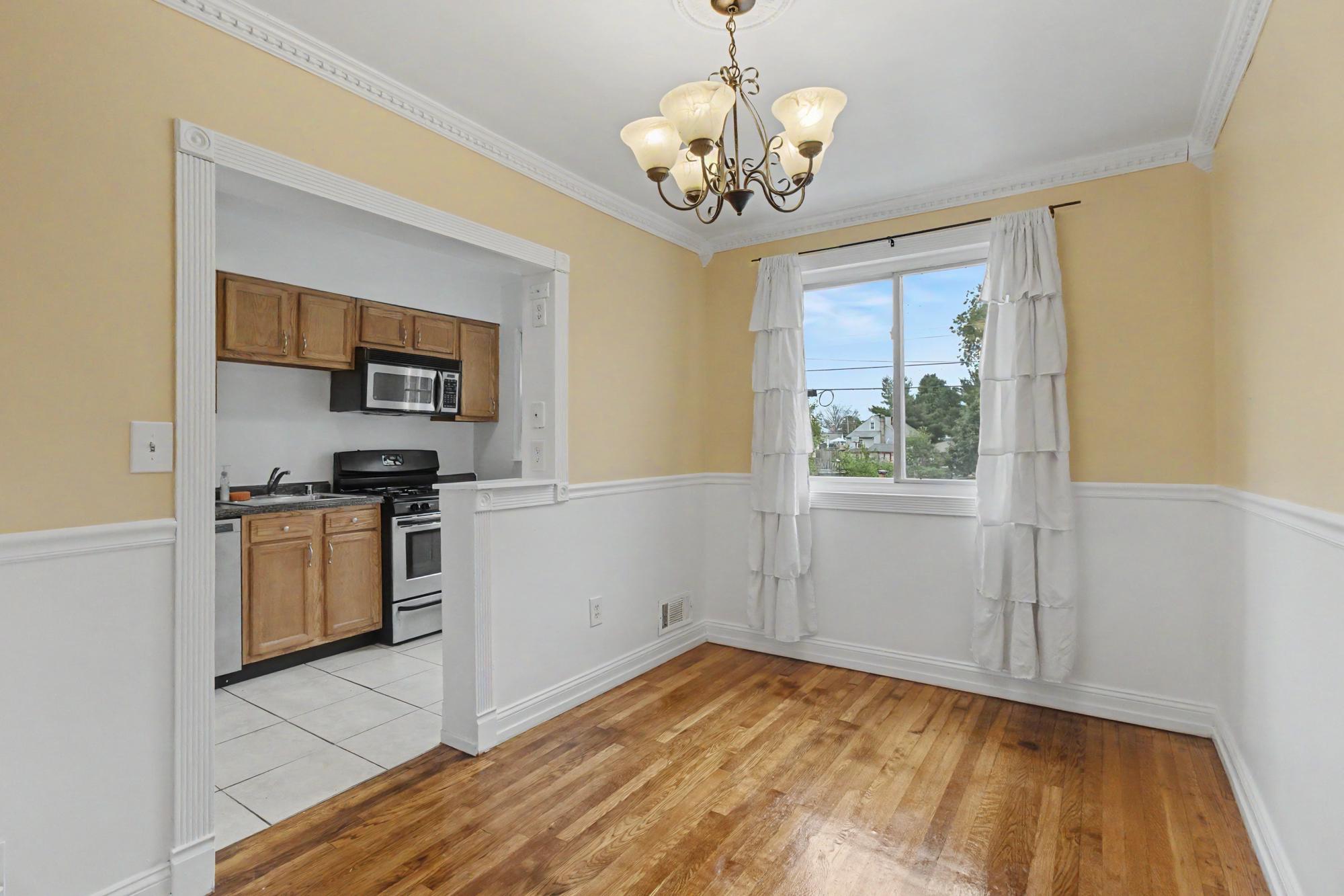 8218 Kavanagh Road Dundalk, MD 21222 - Photo 10 of 39 Dining room