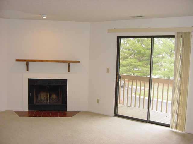 2159 Hedgerow Road, Unit E Columbus, OH 43220 - Photo 1 of 1 Gallery Image 1