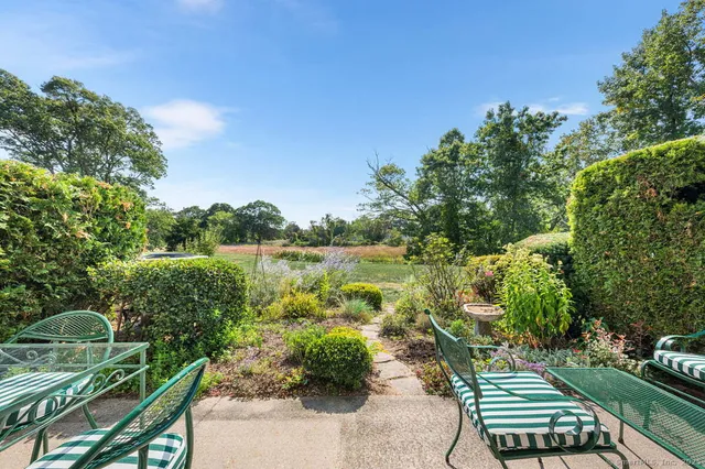 $639,000 | 100 Dudley Avenue, Unit H43, Old Saybrook, CT 06475