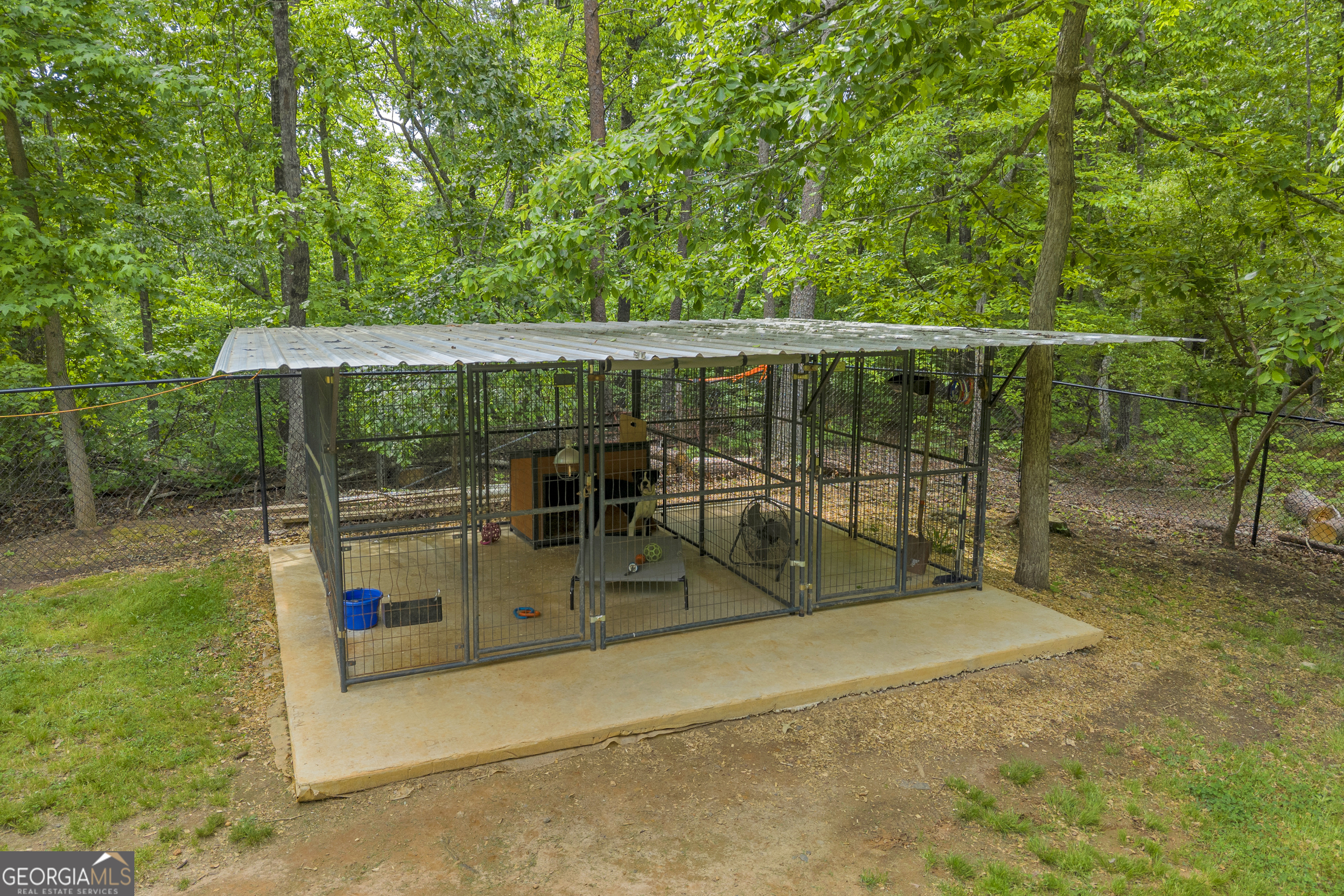 946 Riverdale Road Toccoa, GA 30577 - Photo 11 of 63