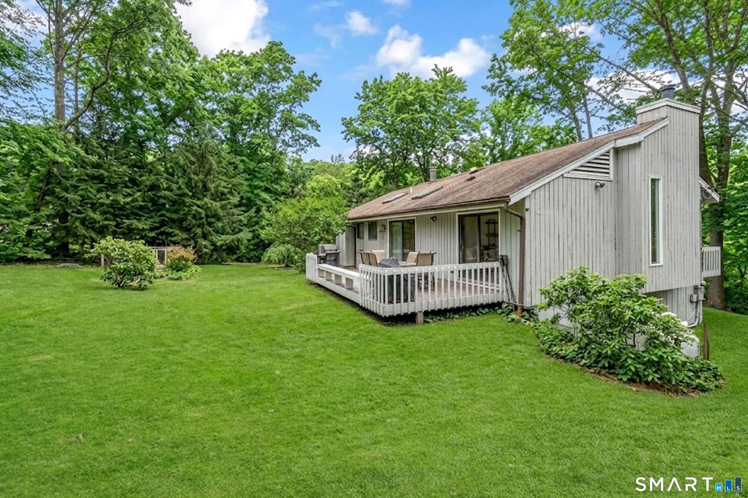 520 Walnut Tree Hill Road Shelton, CT 06484 - Photo 36 of 38 Gallery Image 36