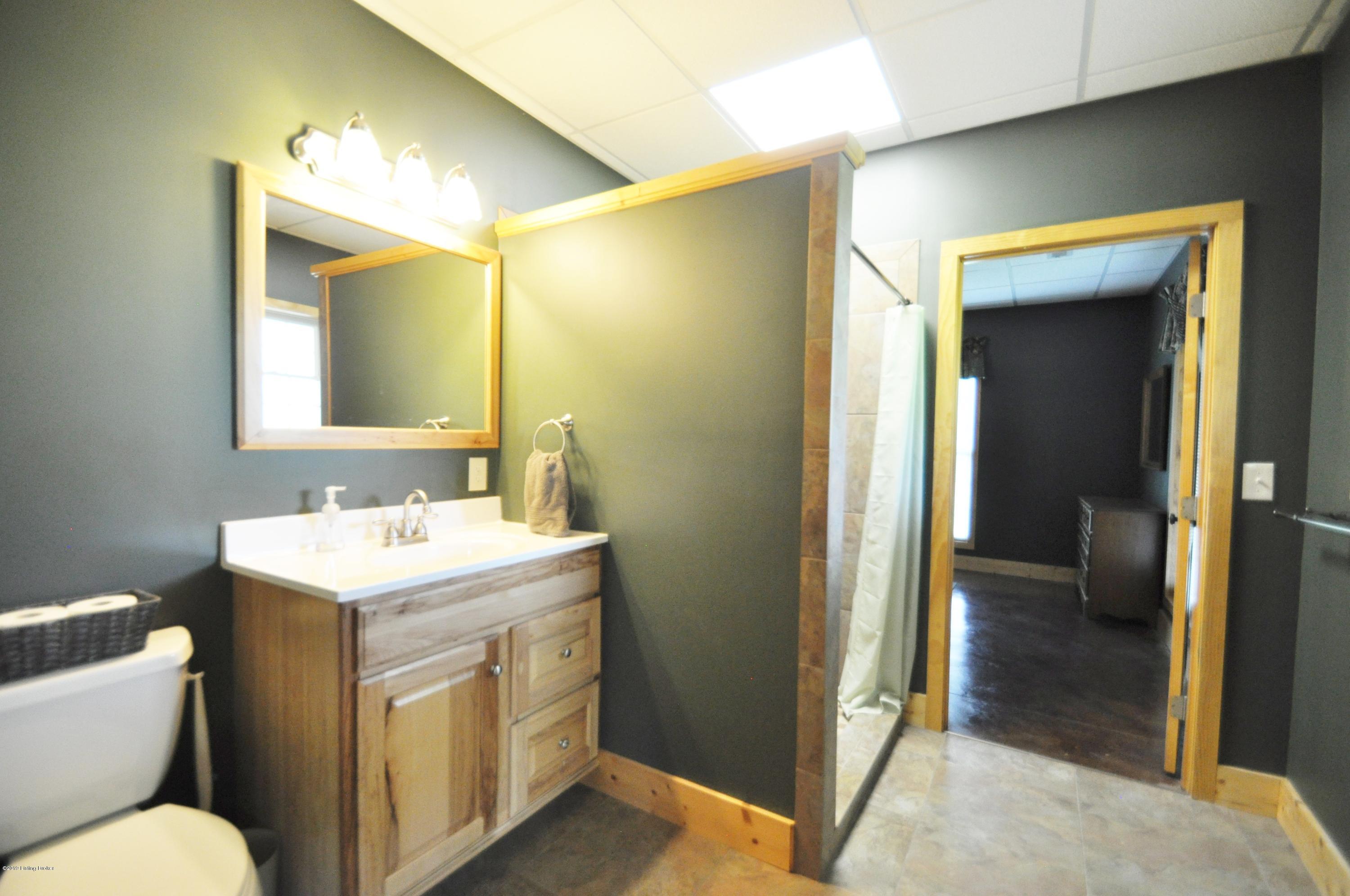 8868 Lagrange Road Smithfield, KY 40068 - Photo 74 of 98 DSC_0469