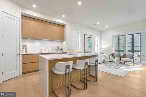 $1,698,000 | 129 Park Street Northeast, Unit B, Vienna, VA 22180