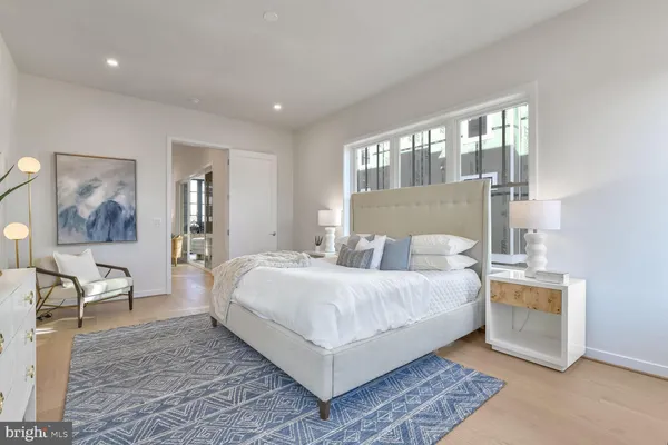 $1,698,000 | 129 Park Street Northeast, Unit B, Vienna, VA 22180