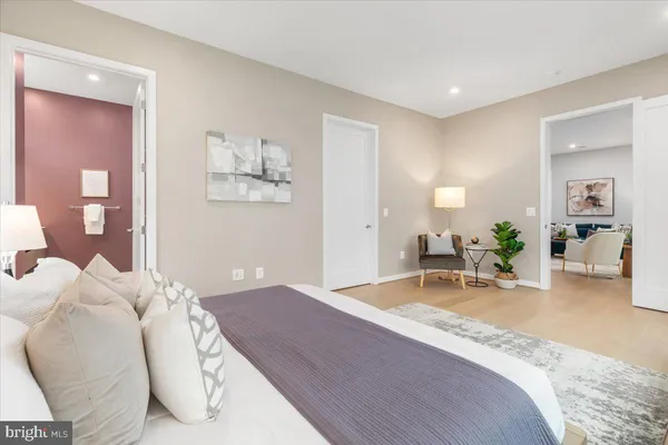 $1,698,000 | 129 Park Street Northeast, Unit B, Vienna, VA 22180