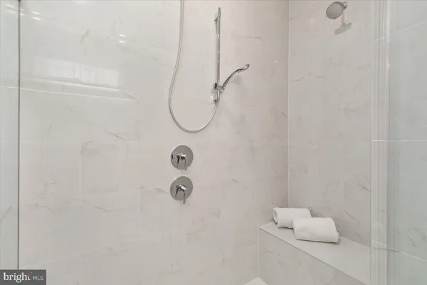 $1,698,000 | 129 Park Street Northeast, Unit B, Vienna, VA 22180
