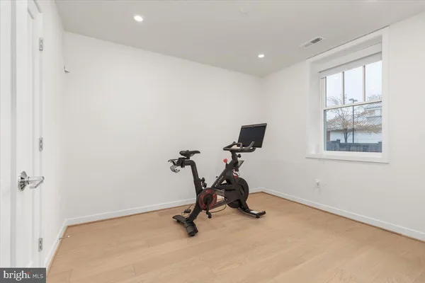 $1,698,000 | 129 Park Street Northeast, Unit B, Vienna, VA 22180