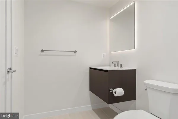 $1,698,000 | 129 Park Street Northeast, Unit B, Vienna, VA 22180