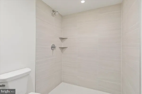 $1,698,000 | 129 Park Street Northeast, Unit B, Vienna, VA 22180
