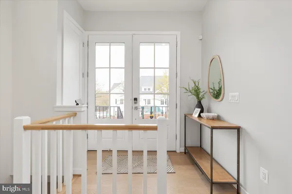 $1,698,000 | 129 Park Street Northeast, Unit B, Vienna, VA 22180