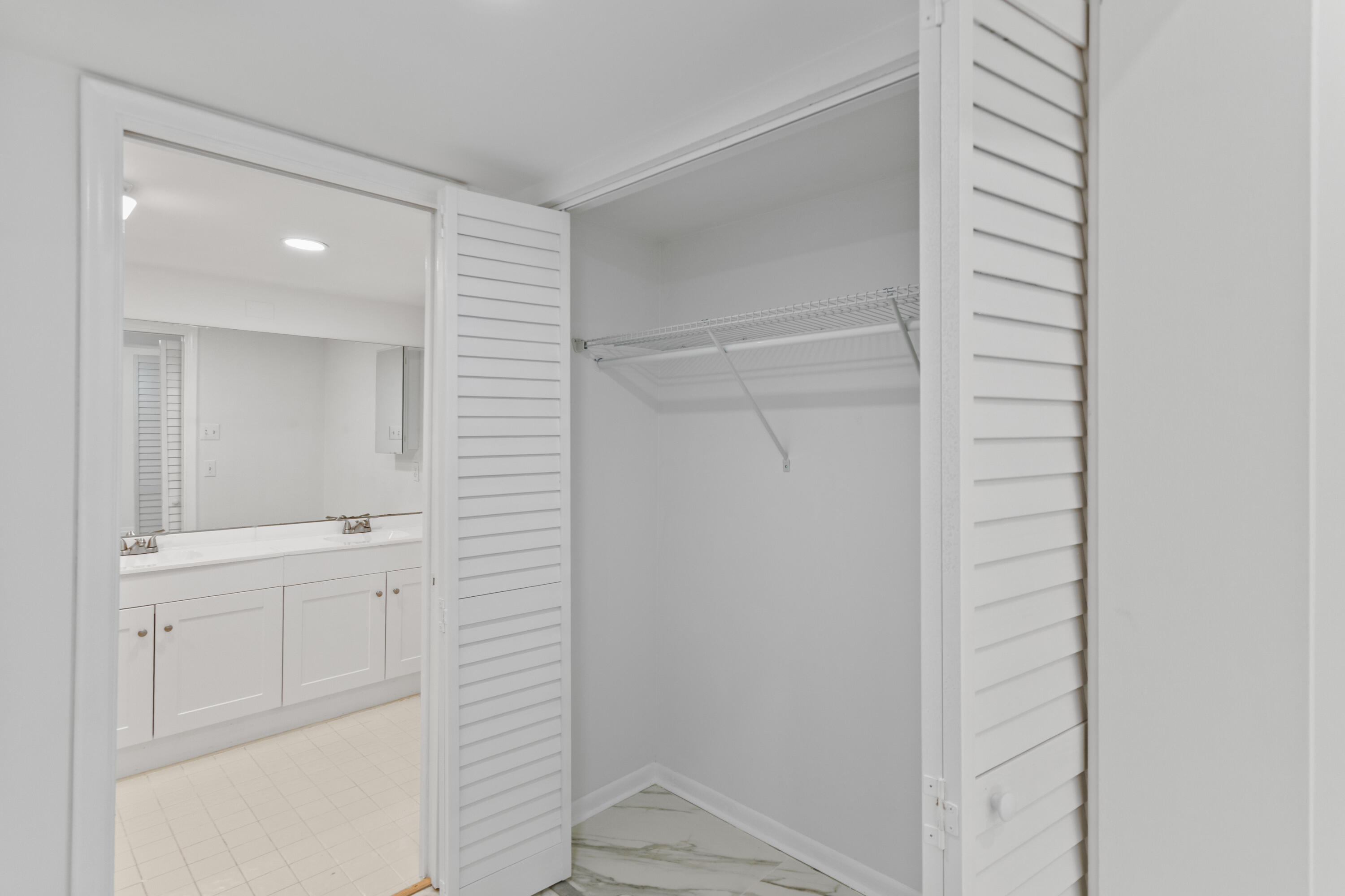 1400 Northwest 9th Avenue, Unit B14 Boca Raton, FL 33486 - Photo 17 of 34 585A7545