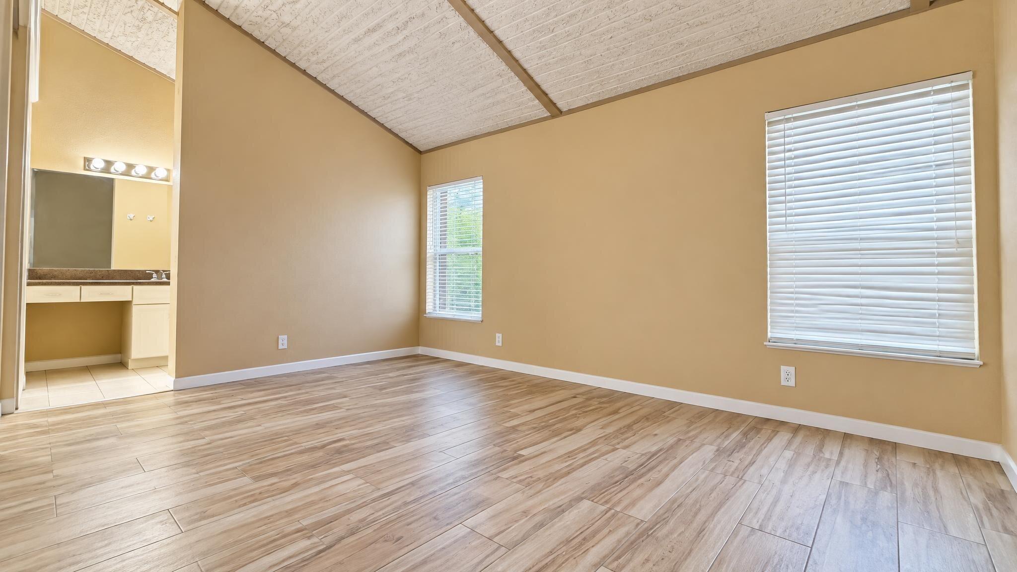 118 Mohigan Circle Boca Raton, FL 33487 - Photo 16 of 27 17_118_Mohigan_Cir_Other_16x9