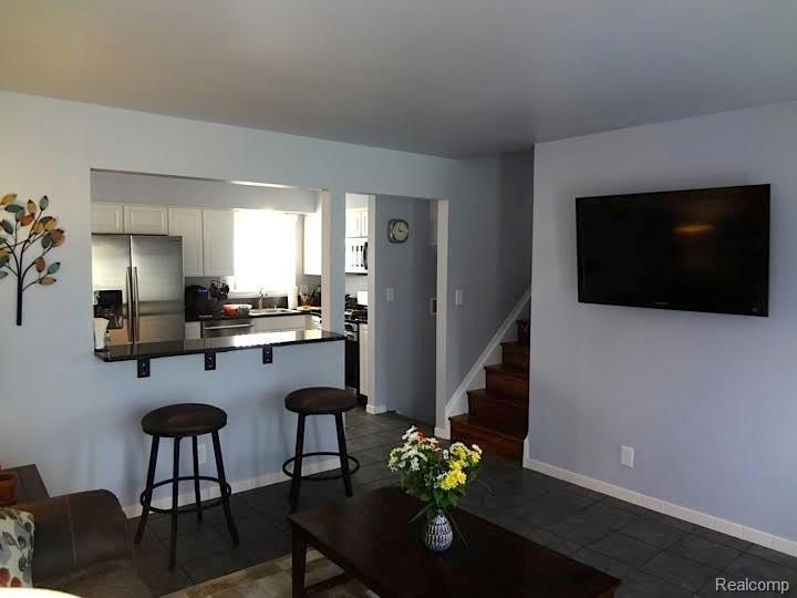 4014 Devon Road Royal Oak, MI 48073 - Photo 9 of 21