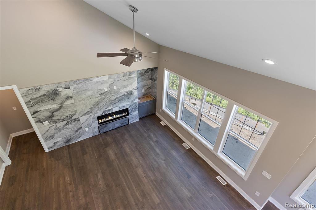 3837 Albatross Court, Unit 28 Rochester, MI 48309 - Photo 28 of 33