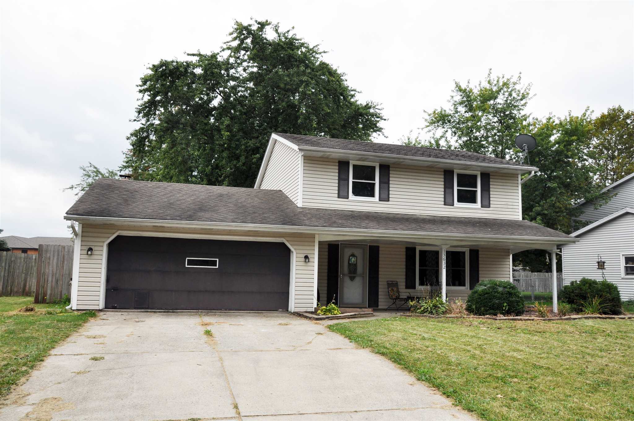 13632 East Ridgeview Court Grabill, IN 46741 - Photo 2 of 24 Gallery Image 2