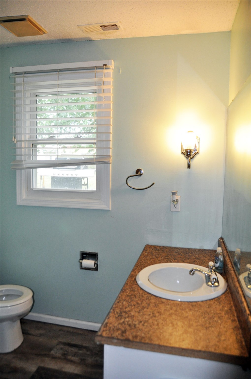13632 East Ridgeview Court Grabill, IN 46741 - Photo 11 of 24 Gallery Image 11