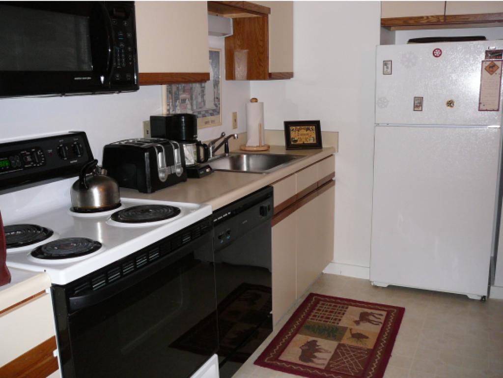 907 East Mountain Road, Unit H3 Killington, VT 05751 - Photo 2 of 11 Gallery Image 2