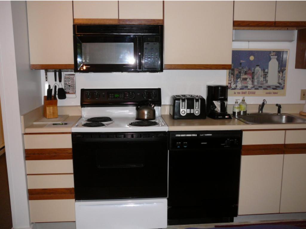 907 East Mountain Road, Unit H3 Killington, VT 05751 - Photo 3 of 11 Gallery Image 3