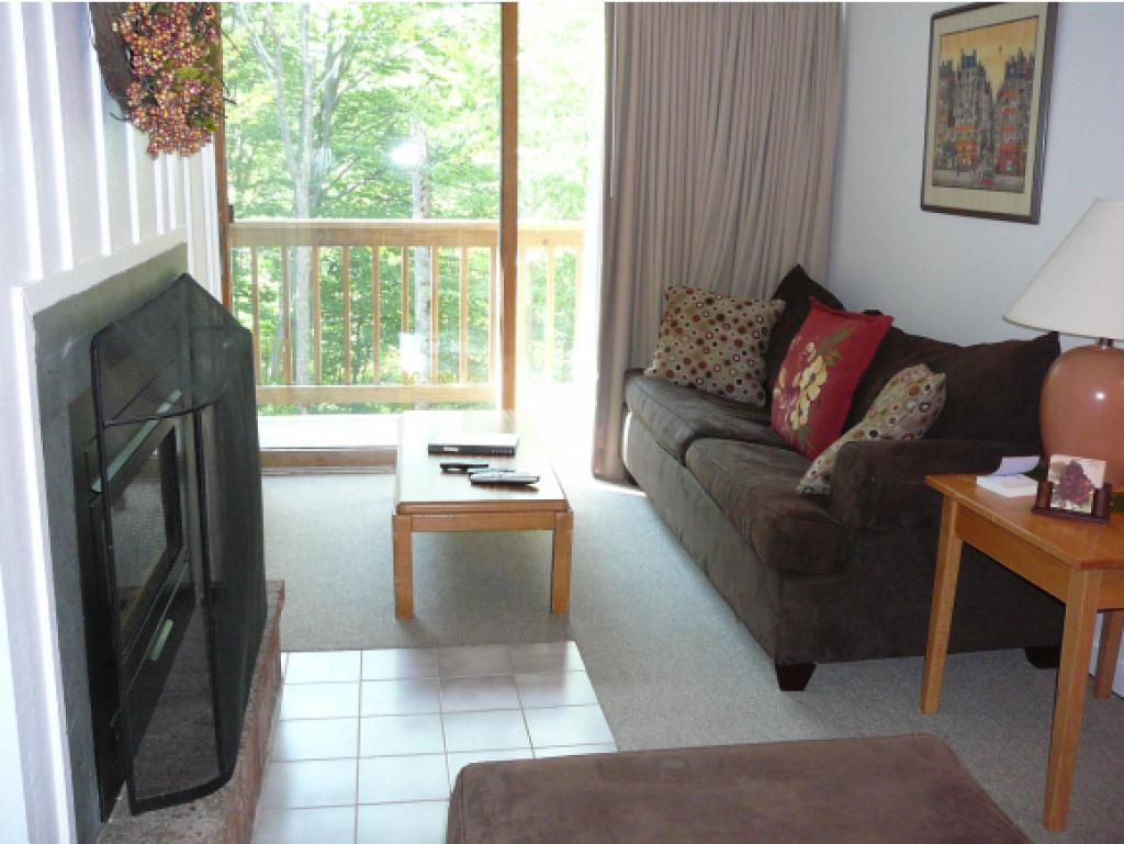 907 East Mountain Road, Unit H3 Killington, VT 05751 - Photo 6 of 11 Gallery Image 6