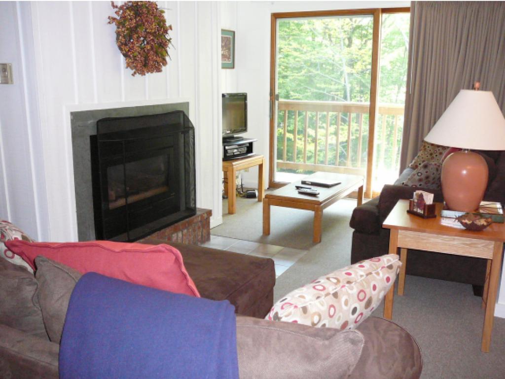 907 East Mountain Road, Unit H3 Killington, VT 05751 - Photo 7 of 11 Gallery Image 7