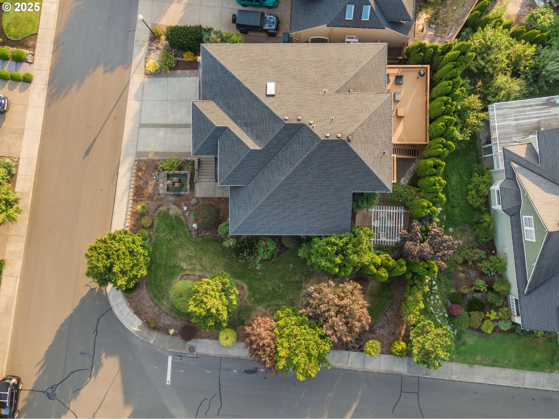 5219 Northwest Fernridge Drive Camas, WA 98607 - Photo 41 of 48 front view of a house