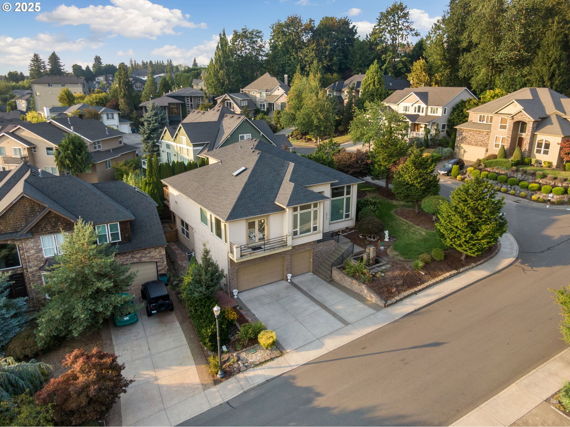5219 Northwest Fernridge Drive Camas, WA 98607 - Photo 42 of 48 an aerial view of multiple houses