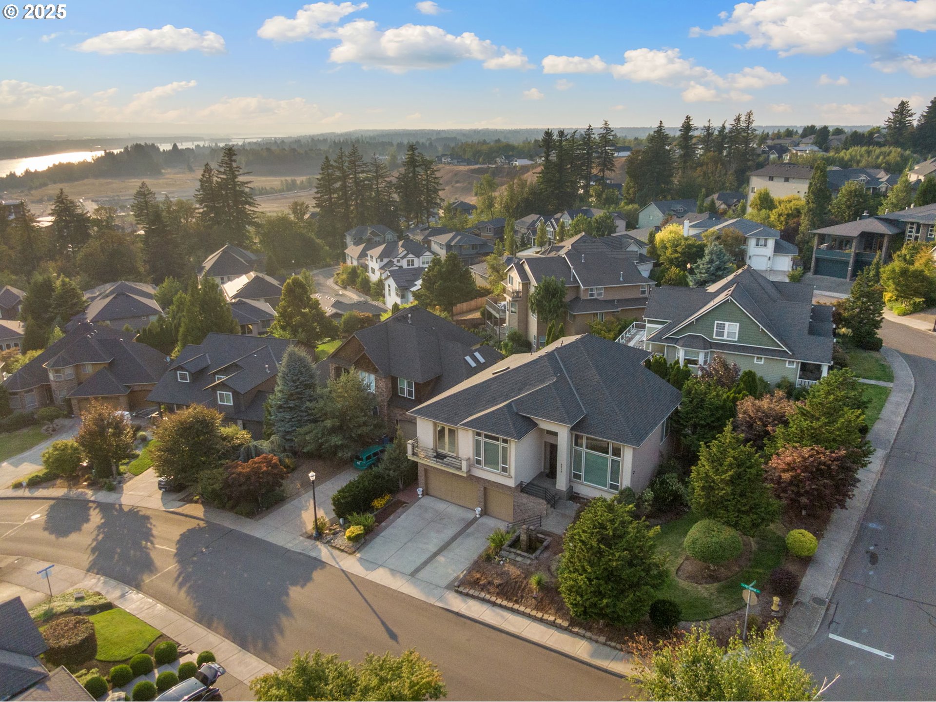 5219 Northwest Fernridge Drive Camas, WA 98607 - Photo 43 of 48 an aerial view of multiple house