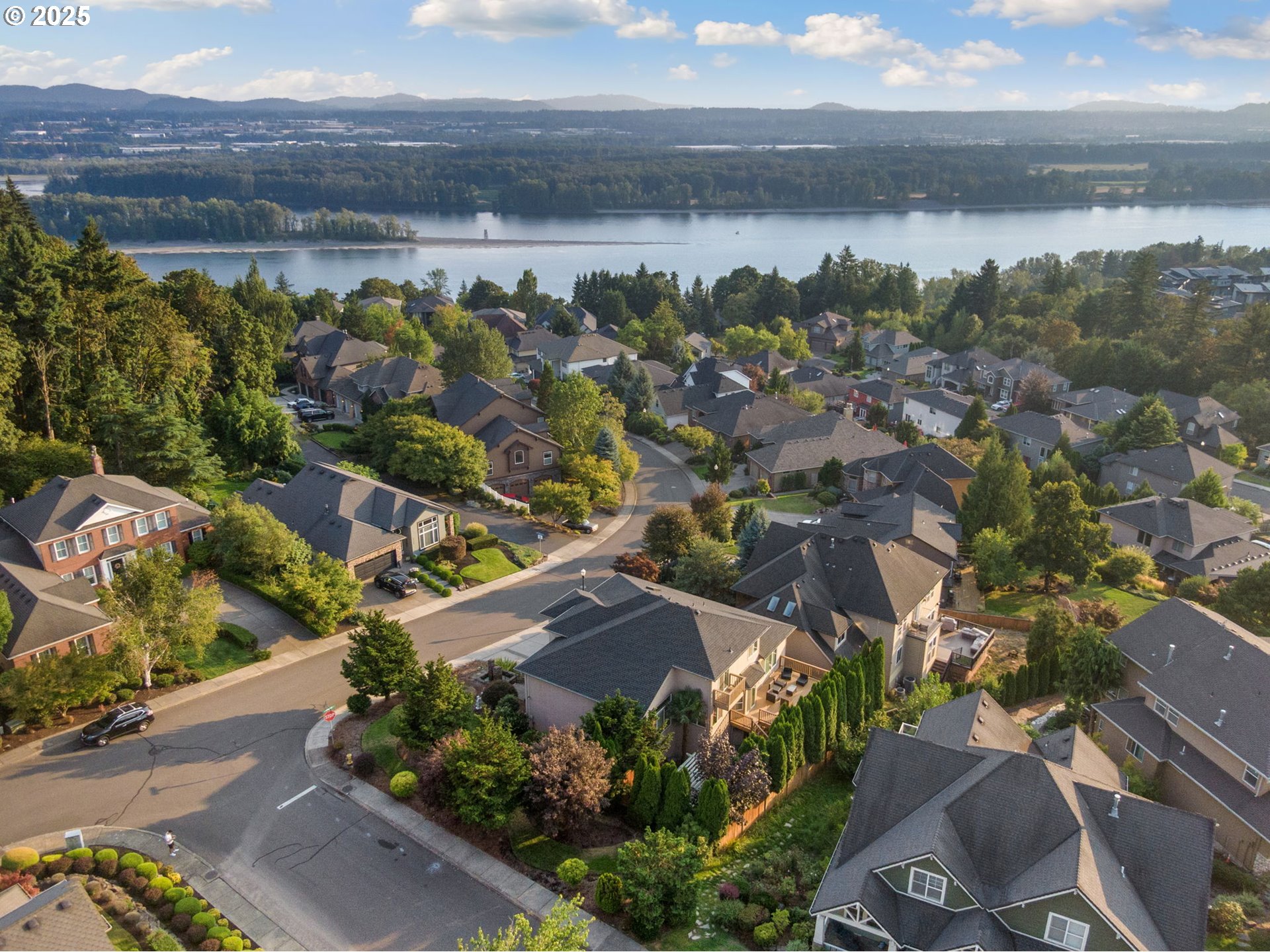 5219 Northwest Fernridge Drive Camas, WA 98607 - Photo 46 of 48 an aerial view of a house with a garden