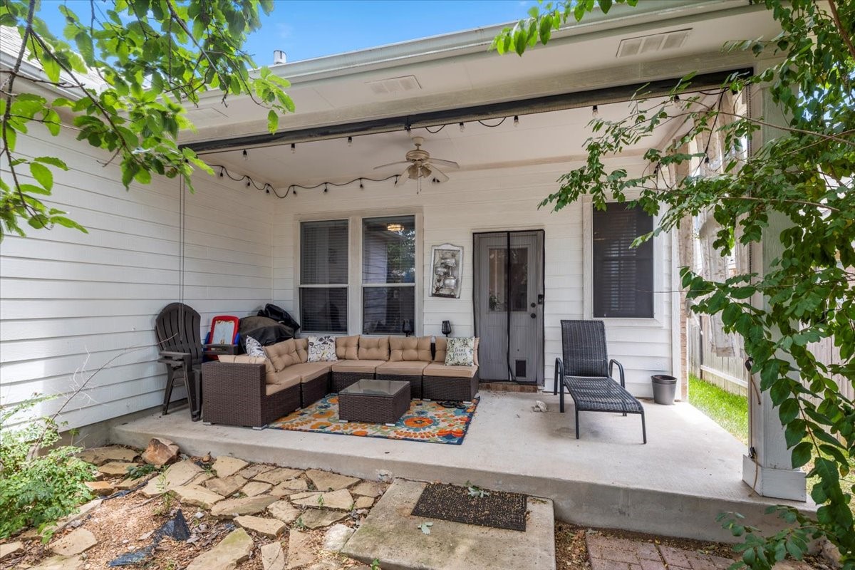 3512 Shellcastle Lane Round Rock, TX 78681 - Photo 5 of 38 Gallery Image 5