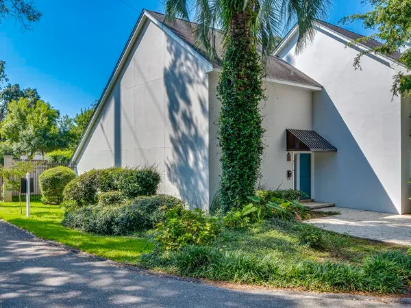 $215,000 | 1904 Miccosukee Road, Unit 21, Tallahassee, FL 32308
