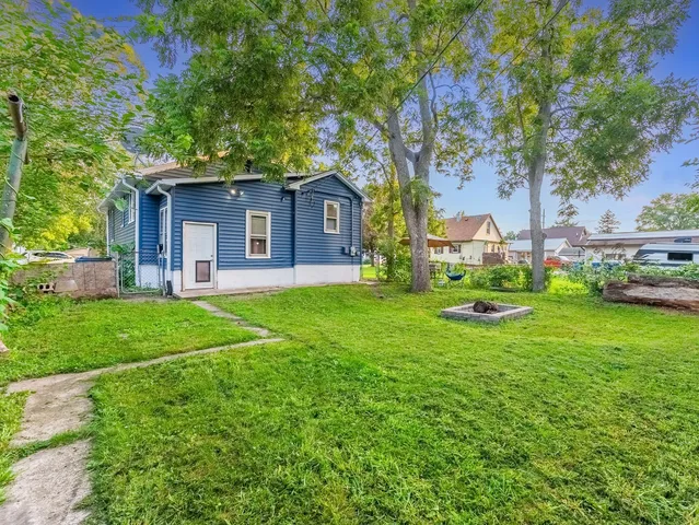 $99,000 | 915 East Prairie Street, Pontiac, IL 61764