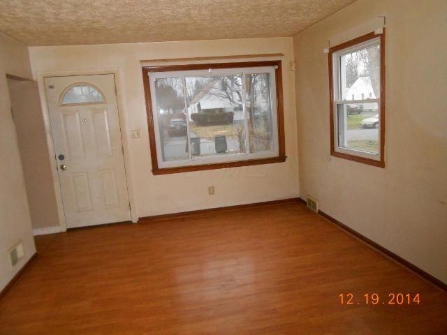 848 South Hampton Road Columbus, OH 43227 - Photo 5 of 10 Gallery Image 5
