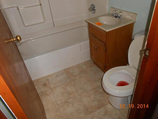 848 South Hampton Road Columbus, OH 43227 - Photo 6 of 10 Gallery Image 6