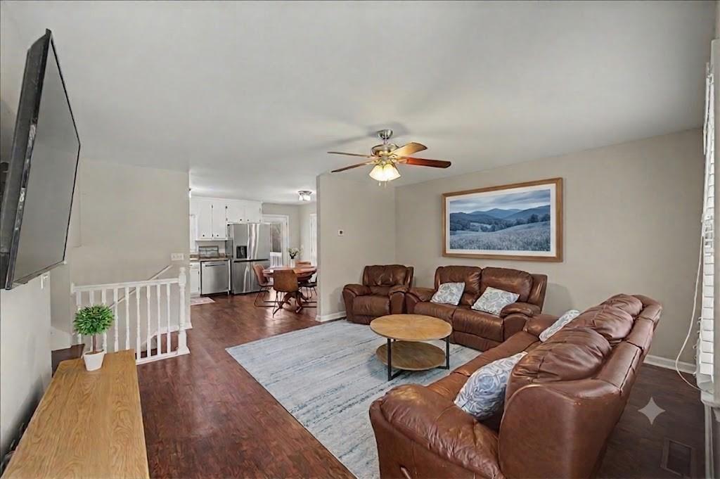 558 Peeples Valley Road Northeast Cartersville, GA 30121 - Photo 2 of 41