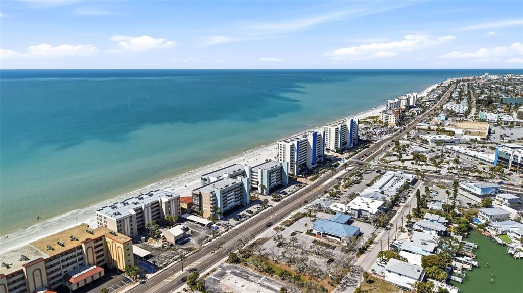 14900 Gulf Boulevard, Unit 304 Madeira Beach, FL 33708 - Photo 33 of 36