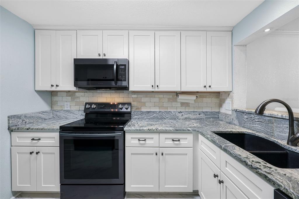 14900 Gulf Boulevard, Unit 304 Madeira Beach, FL 33708 - Photo 7 of 36