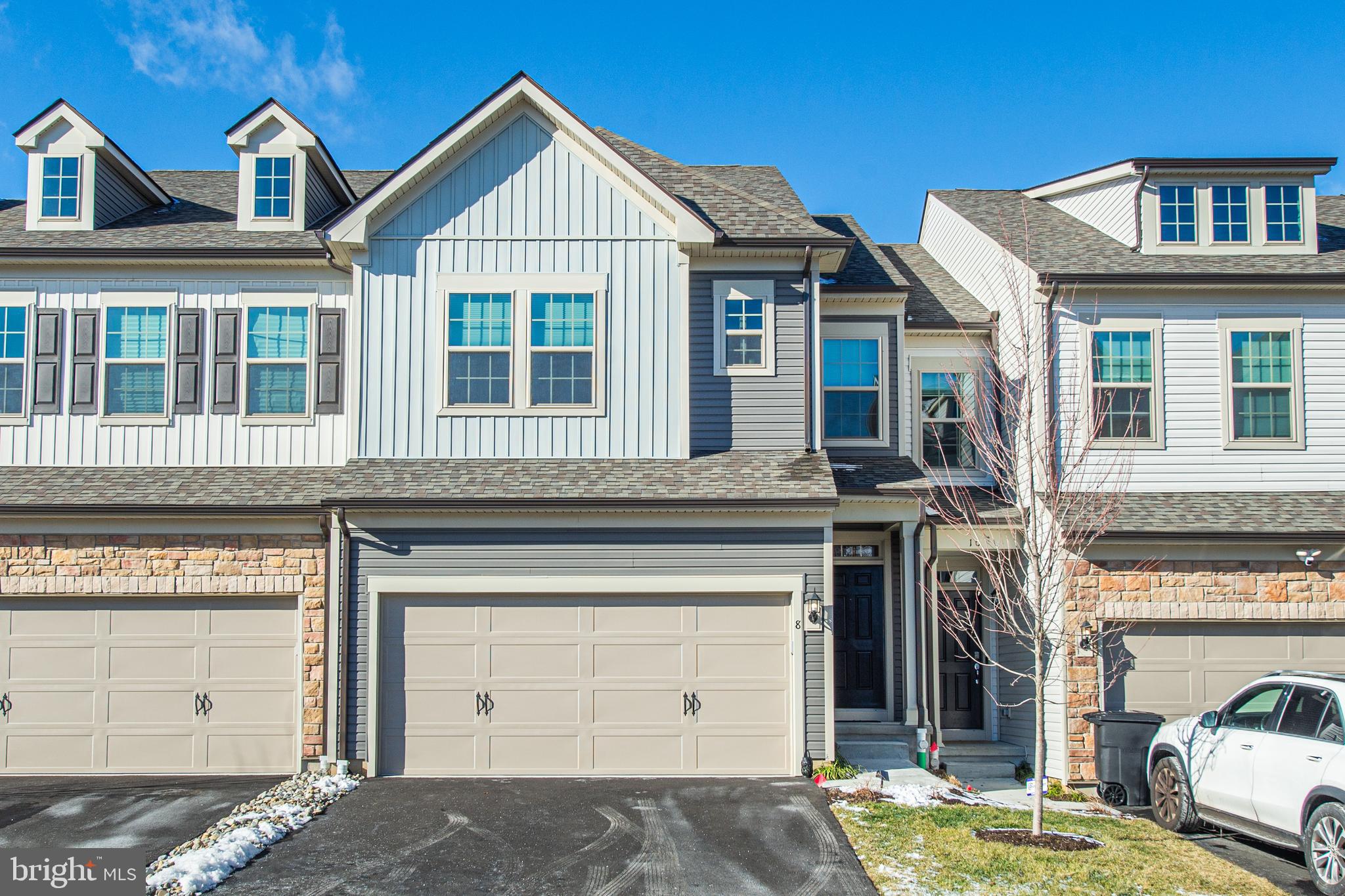 8 Periwinkle Lane Warren, NJ 07059 - Photo 2 of 50