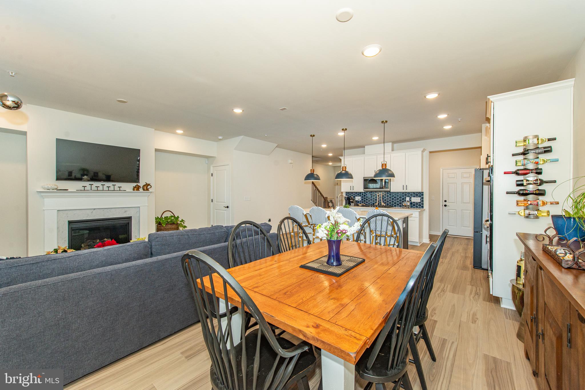 8 Periwinkle Lane Warren, NJ 07059 - Photo 9 of 50