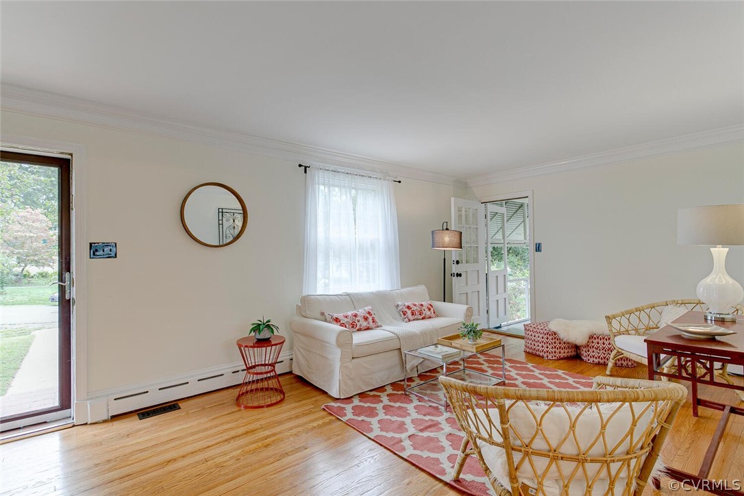 5814 West Rois Road Richmond, VA 23227 - Photo 5 of 27 Gallery Image 5