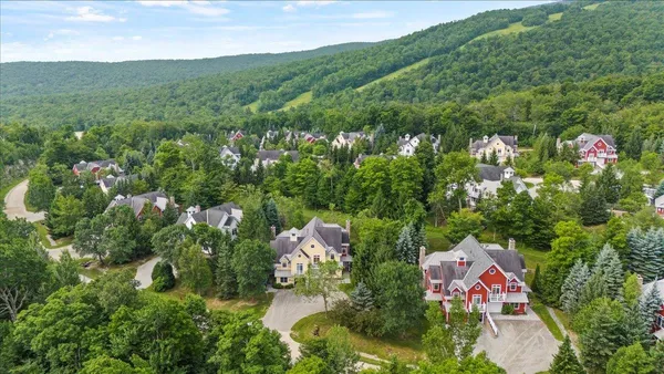 $1,750,000 | 148 B Sunbowl Ridge Road, Unit 148B, Stratton, VT 05155