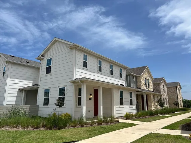 $3,167 | 1804 Laurel Lane, Unit 9, Argyle, TX 76226